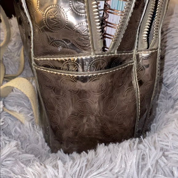 Michael Kors Large Backpack - Picture 8 of 9